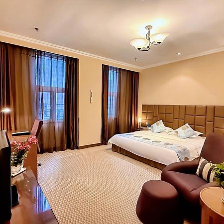 Chongqing Milky Way Hotel Екстериор снимка