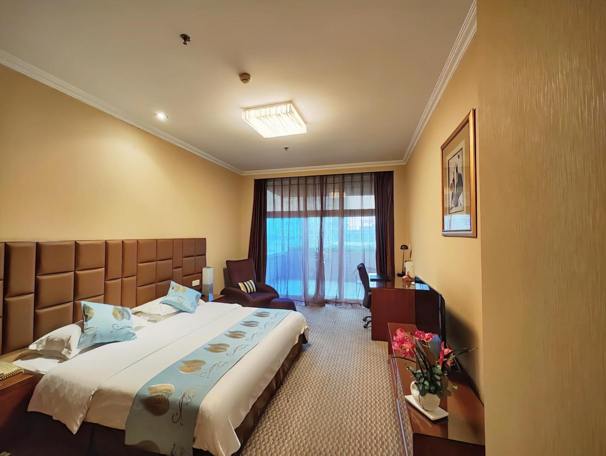 Chongqing Milky Way Hotel Екстериор снимка