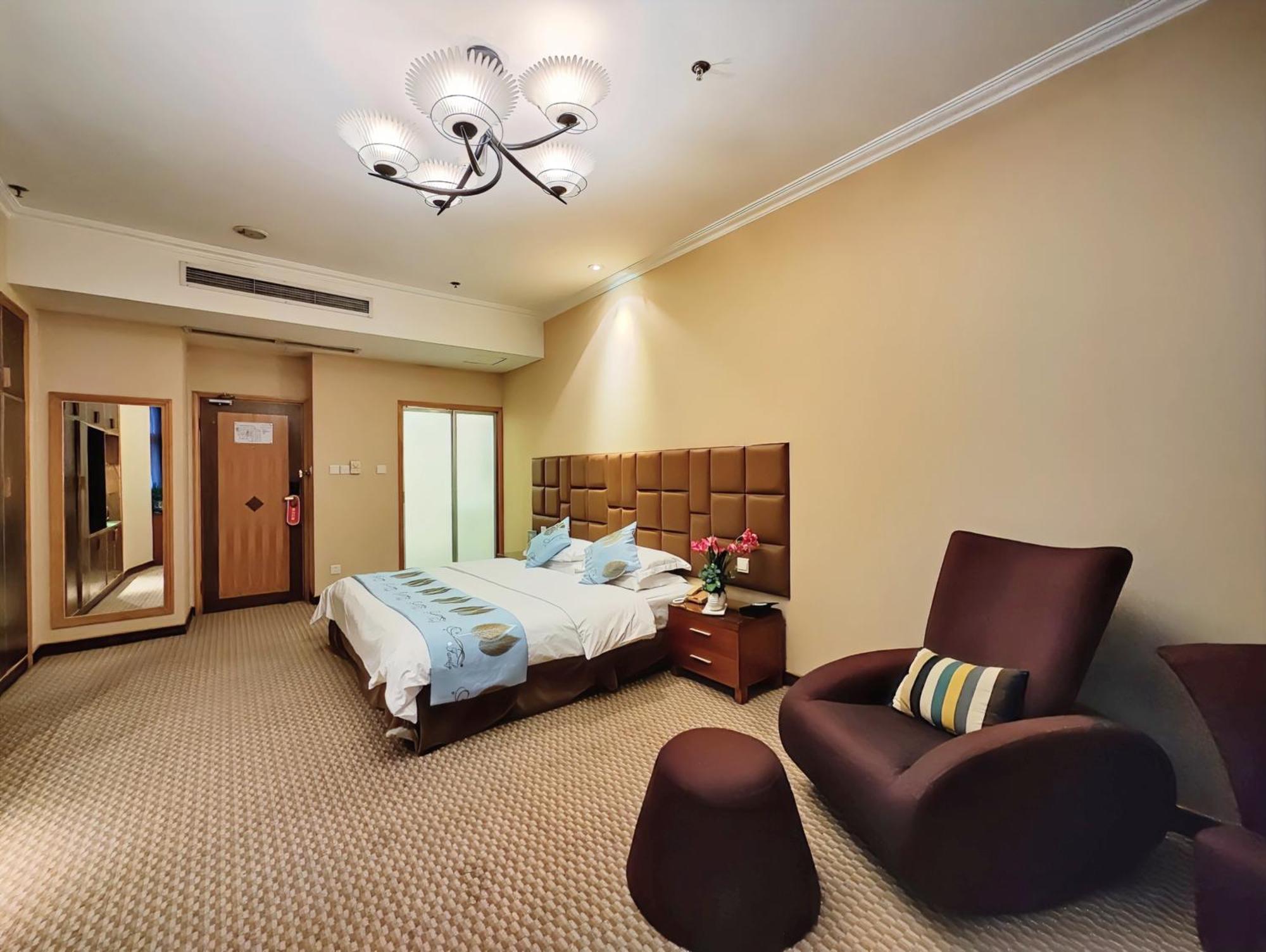 Chongqing Milky Way Hotel Екстериор снимка