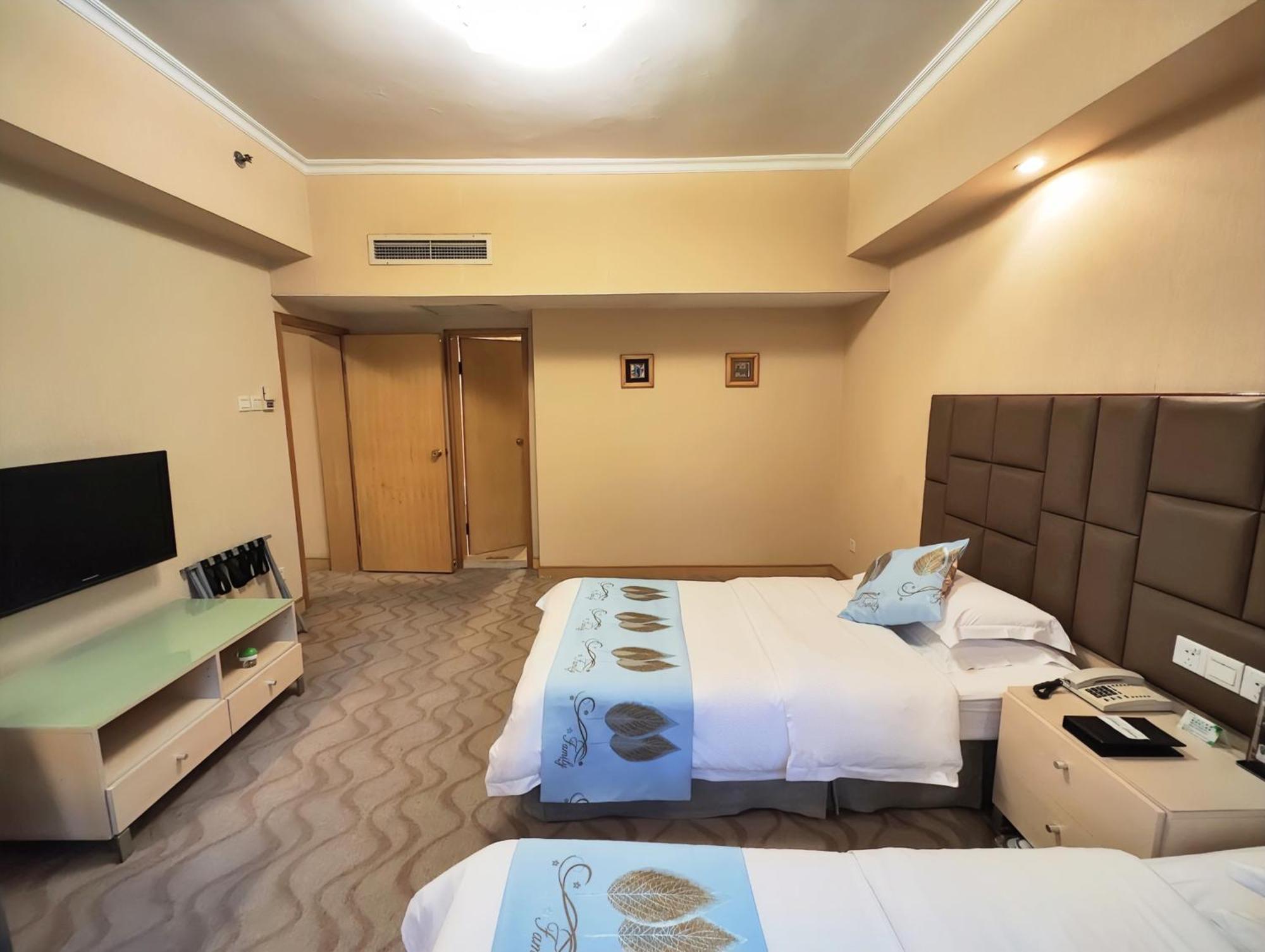 Chongqing Milky Way Hotel Екстериор снимка