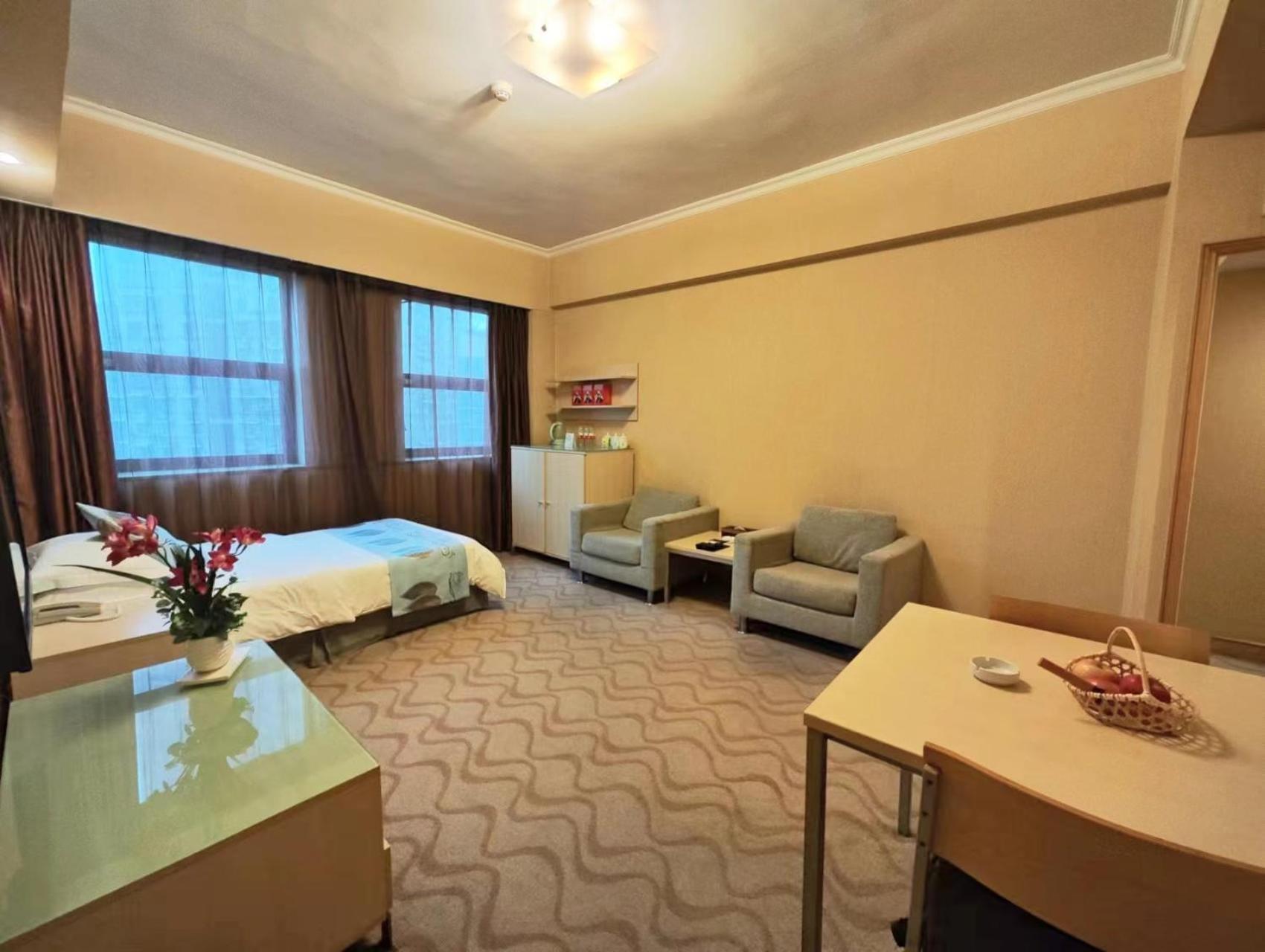 Chongqing Milky Way Hotel Екстериор снимка