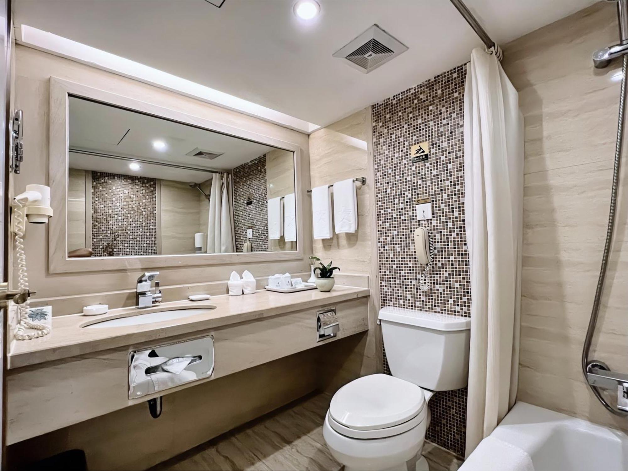 Chongqing Milky Way Hotel Екстериор снимка
