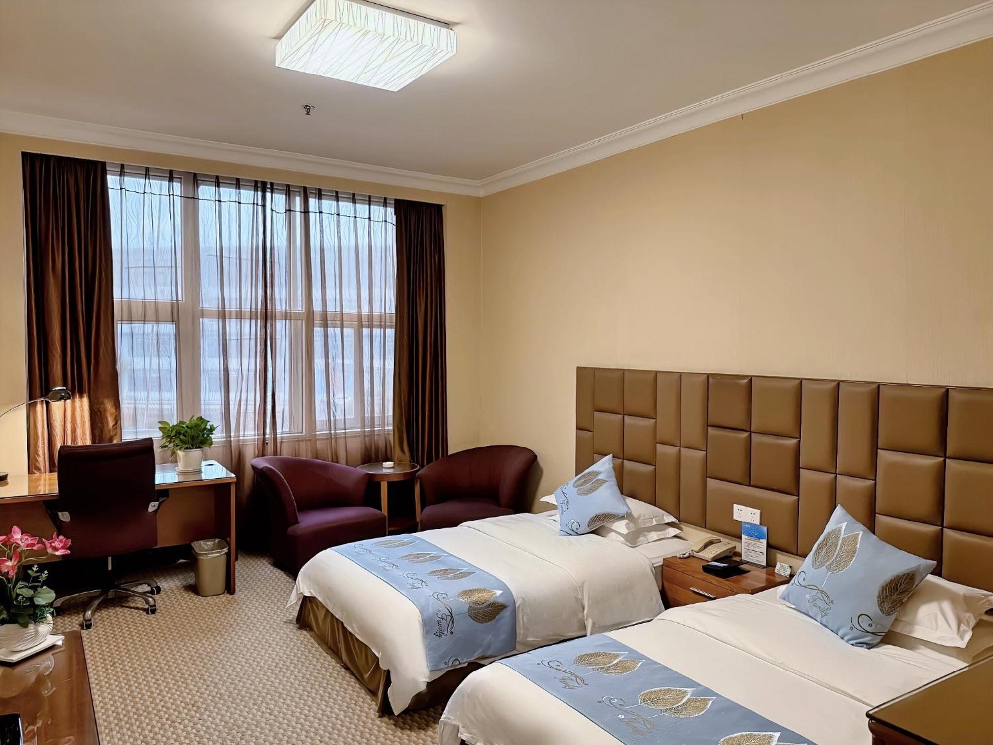 Chongqing Milky Way Hotel Екстериор снимка