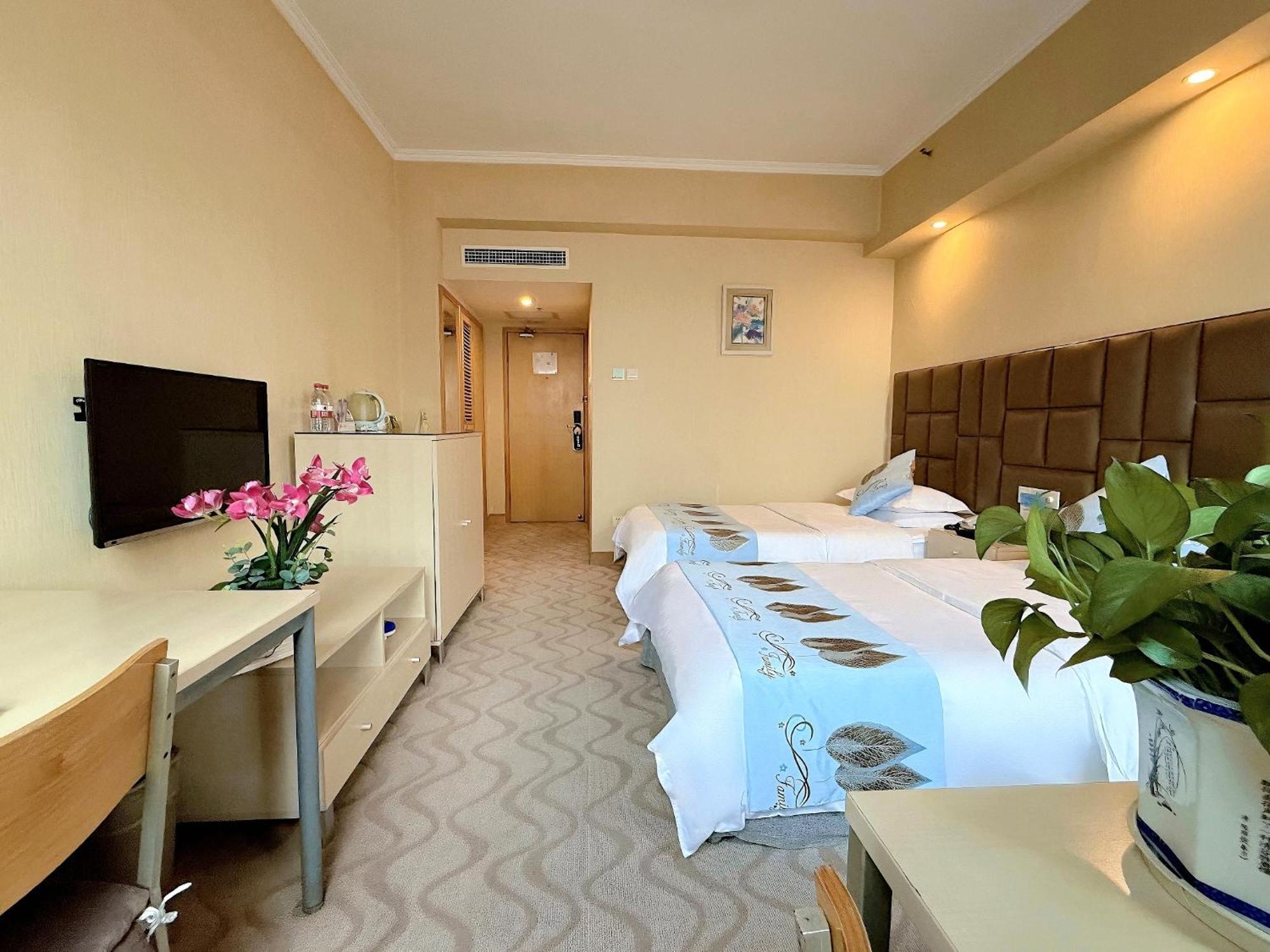 Chongqing Milky Way Hotel Екстериор снимка