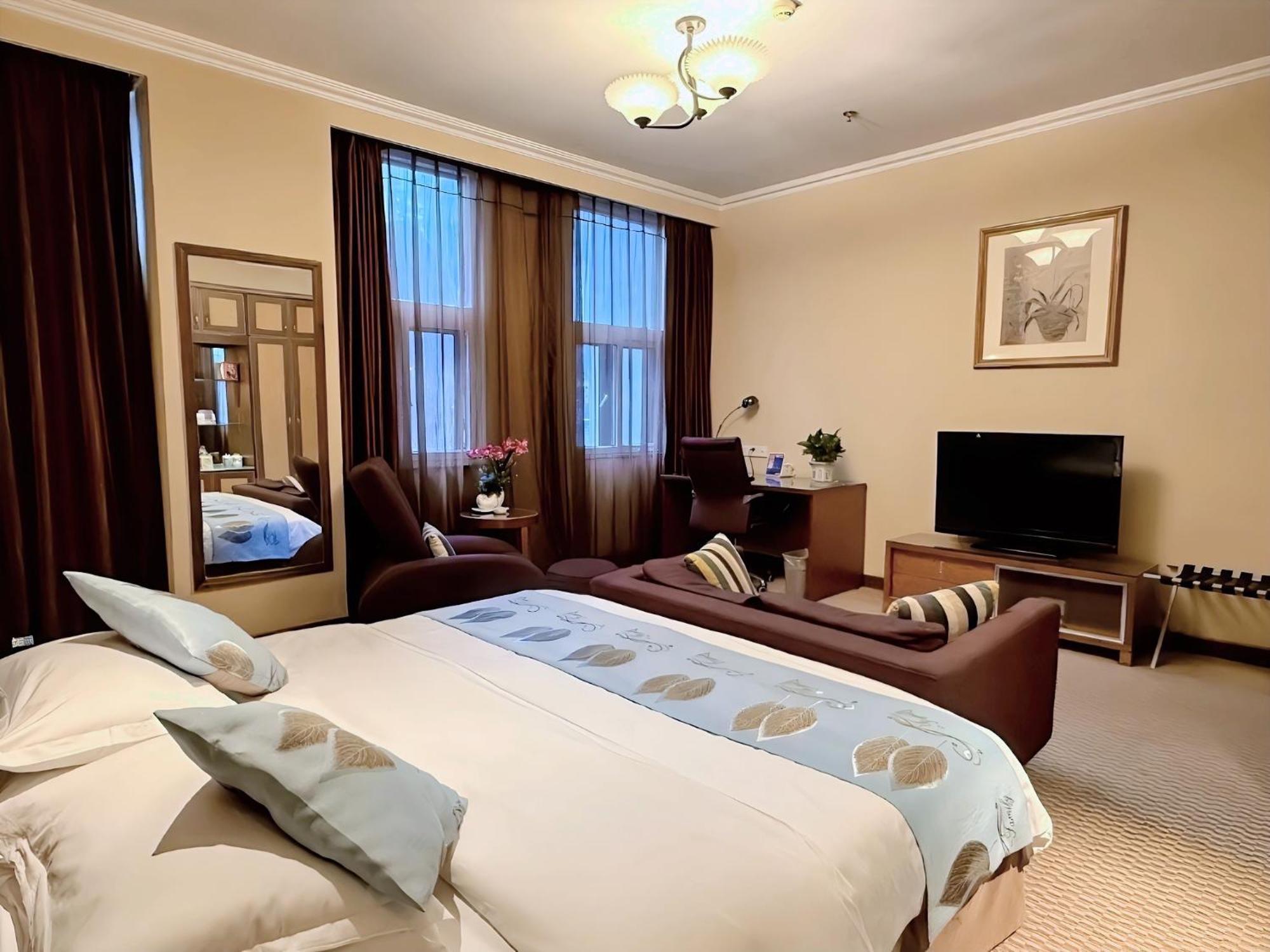 Chongqing Milky Way Hotel Екстериор снимка