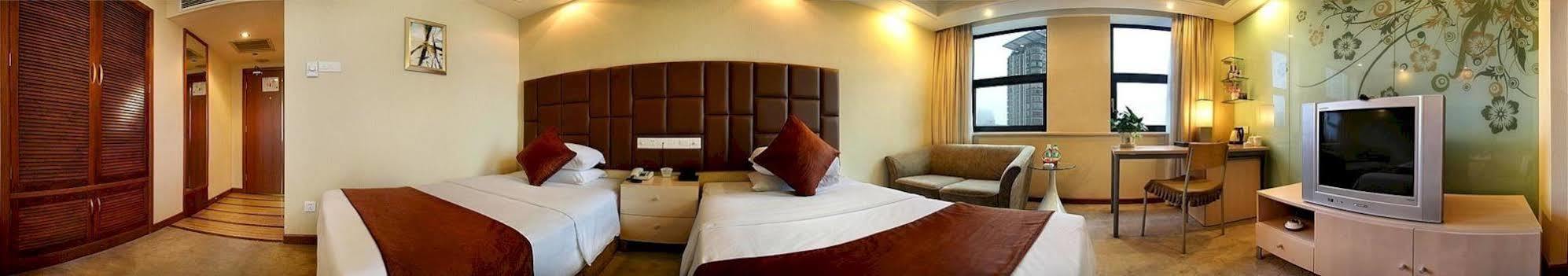 Chongqing Milky Way Hotel Екстериор снимка