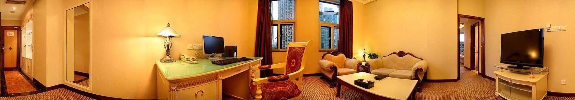 Chongqing Milky Way Hotel Екстериор снимка