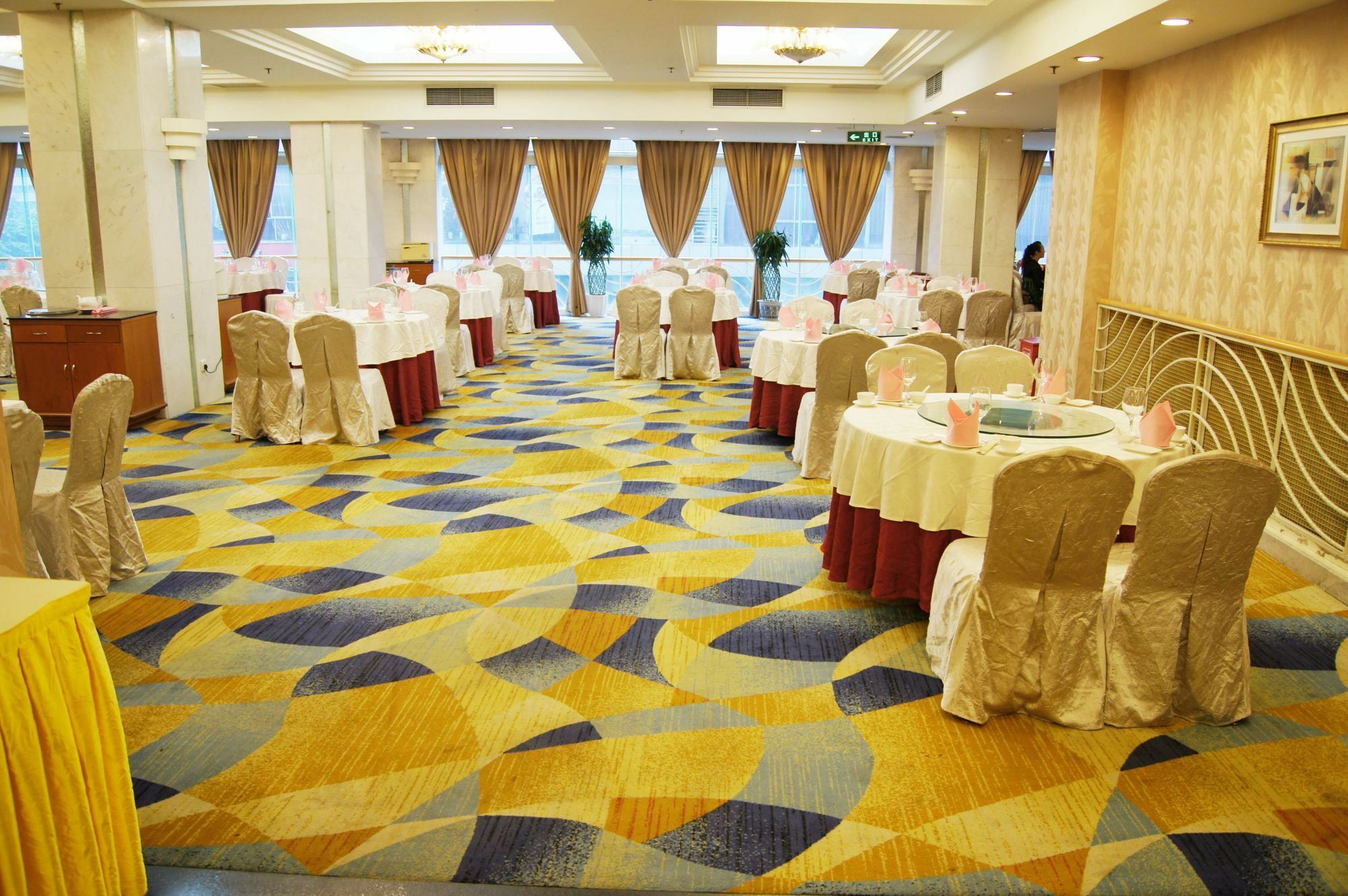 Chongqing Milky Way Hotel Екстериор снимка